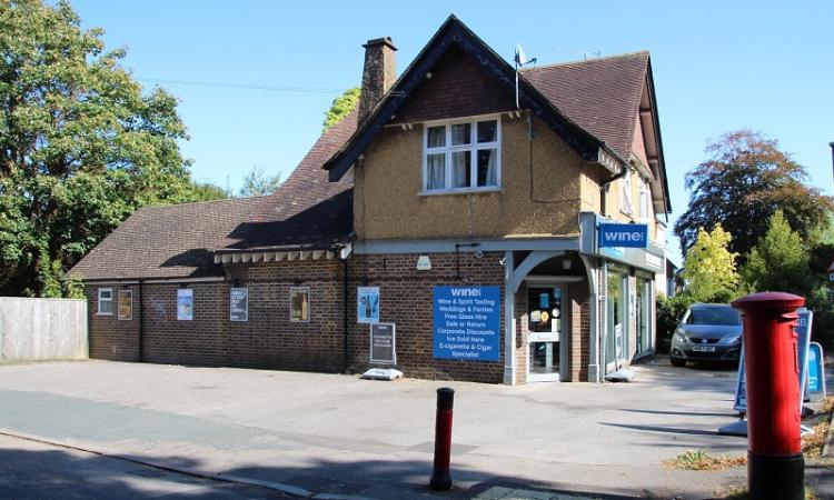 RETAIL PROPERTY INVESTMENT SOLD IN FARNHAM